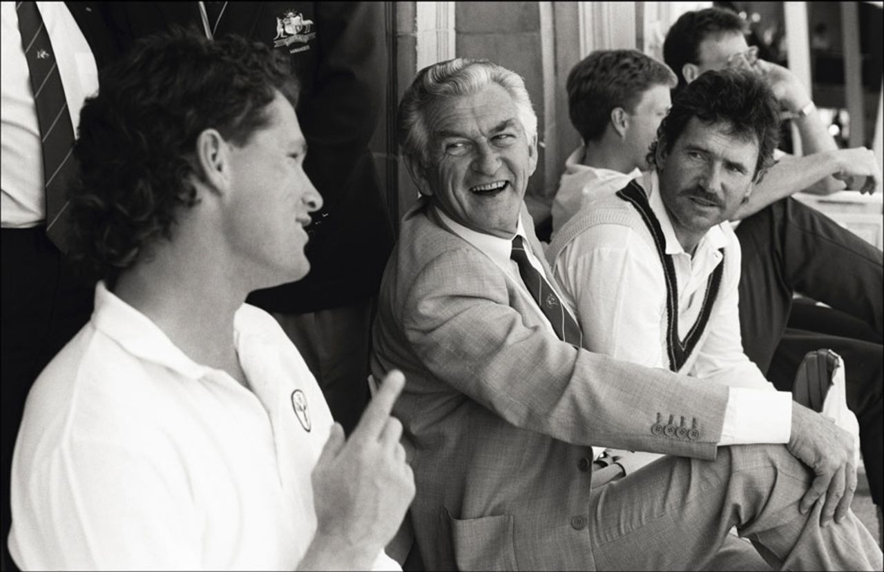 Dean Jones chats with Australian prime minister Bob Hawke, with Allan Border watching, England v Australia, 2nd Test, Lord's, 2nd day, June 23, 1989