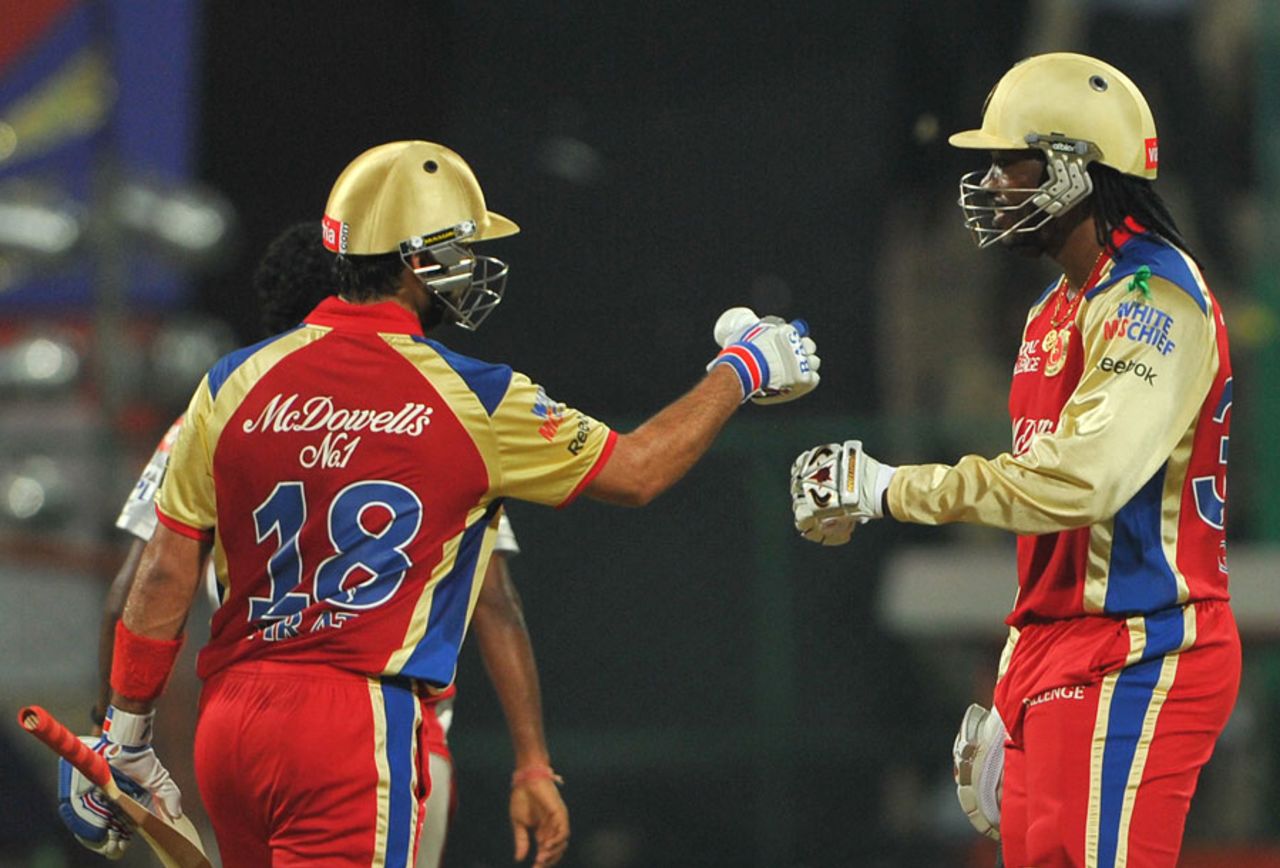 Virat Kohli and Chris Gayle added 119 for the second wicket, Royal Challengers Bangalore v Kings XI Punjab, IPL, Bangalore, May 2, 2012