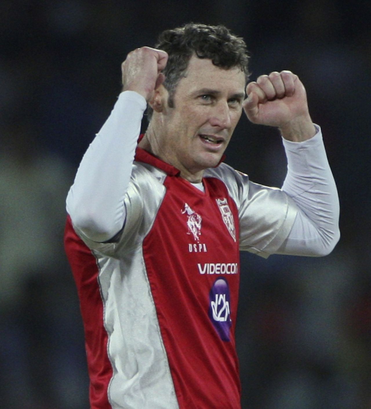 David Hussey took two wickets in an over to derail Deccan Chargers, Deccan Chargers v Kings XI Punjab, IPL, Hyderabad, May 8, 2012