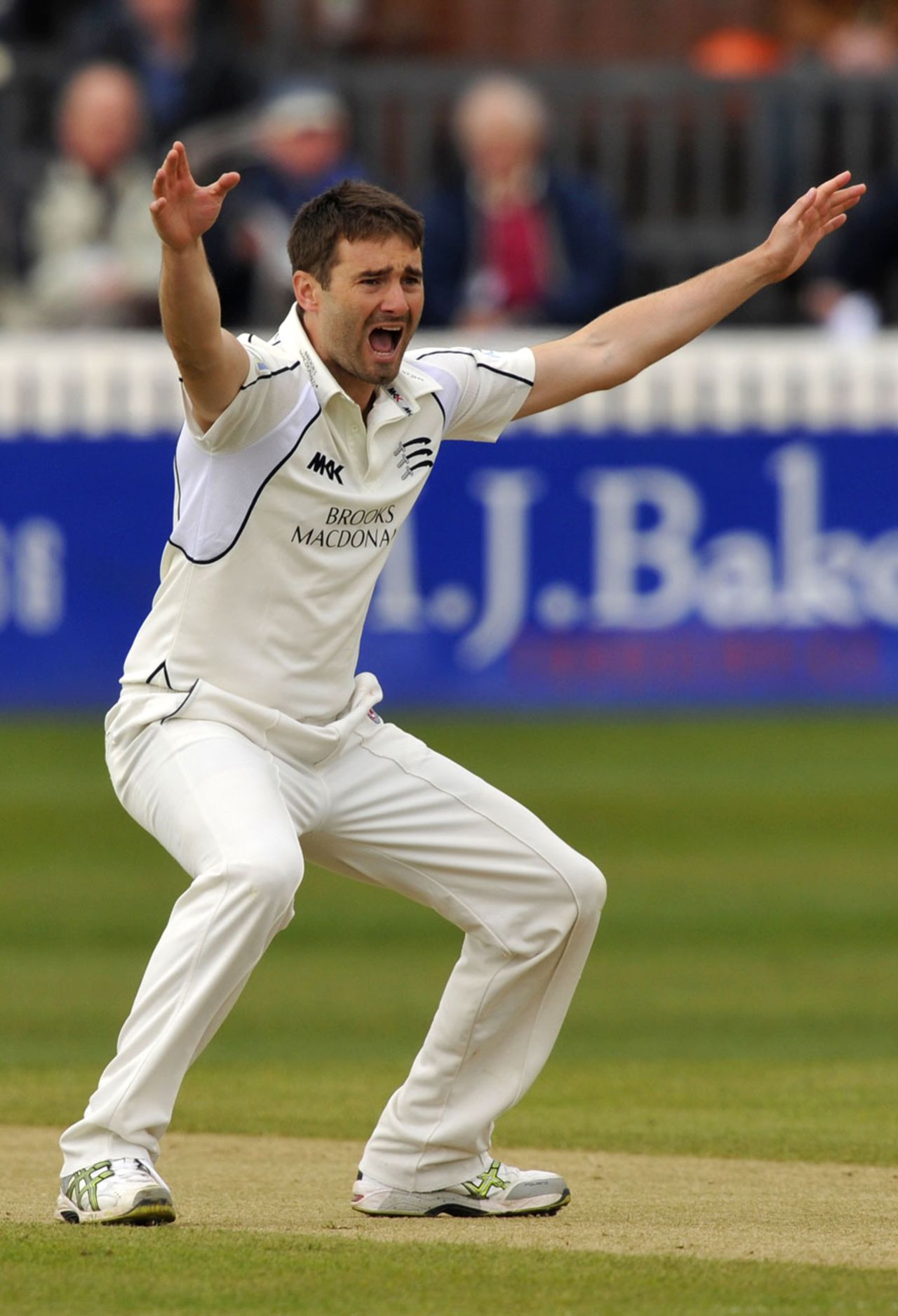 Tim Murtagh appeals for a wicket, Somerset v Middlesex, County Championship, Division One, April 5-8, 2012