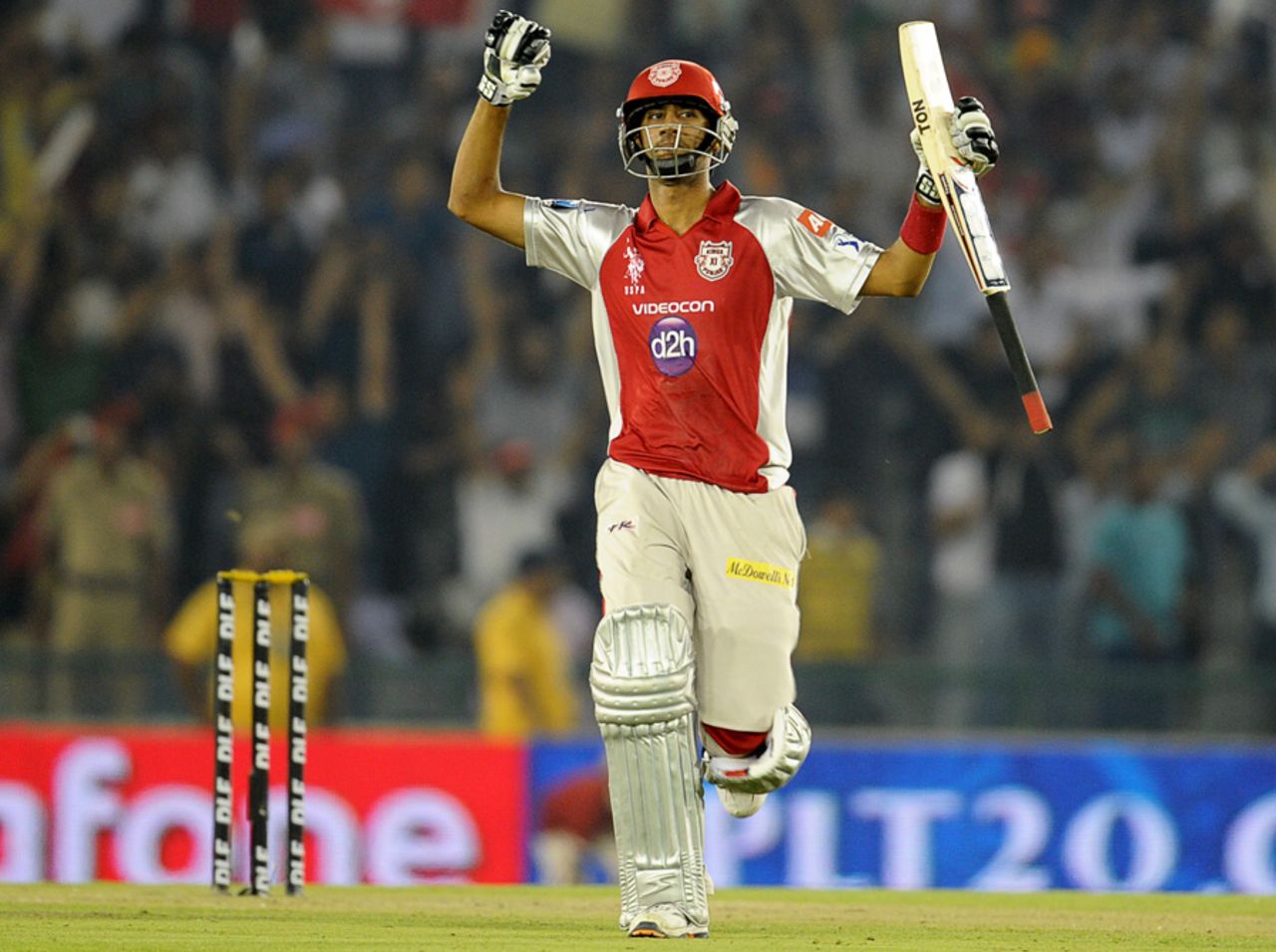 Gurkeerat Singh hit 29 off 12 to take Kings XI to victory, Kings XI Punjab v Deccan Chargers, IPL, Mohali, May 13, 2012 