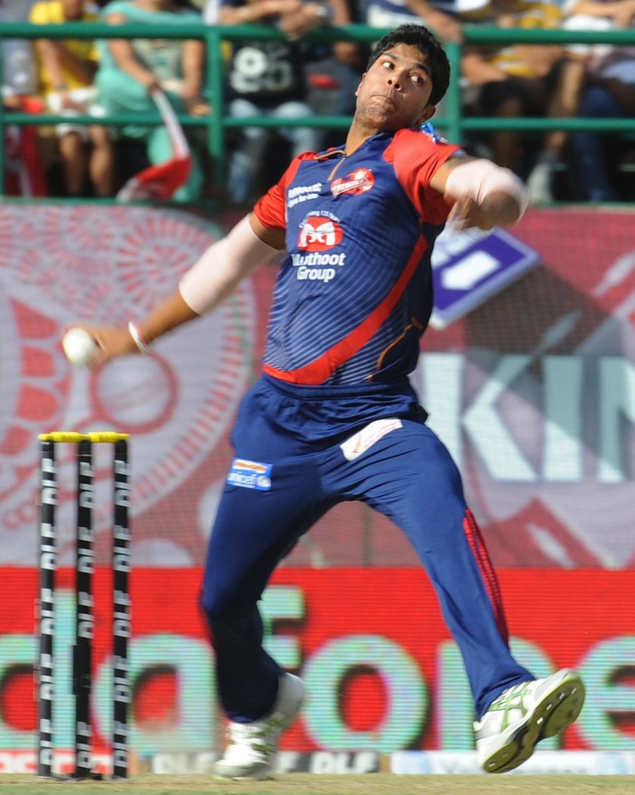 Umesh Yadav took three early wickets, Kings XI Punjab v Delhi Daredevils, IPL, Dharamsala, May 19, 2012