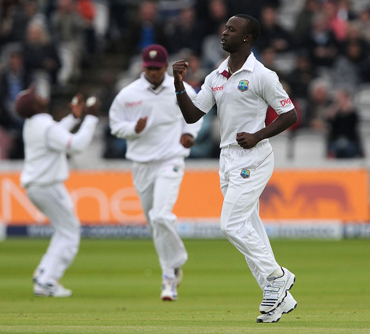 Kemar Roach rattled England's top order, England v West Indies, 1st Test, Lord's, 4th day, May 20, 2012
