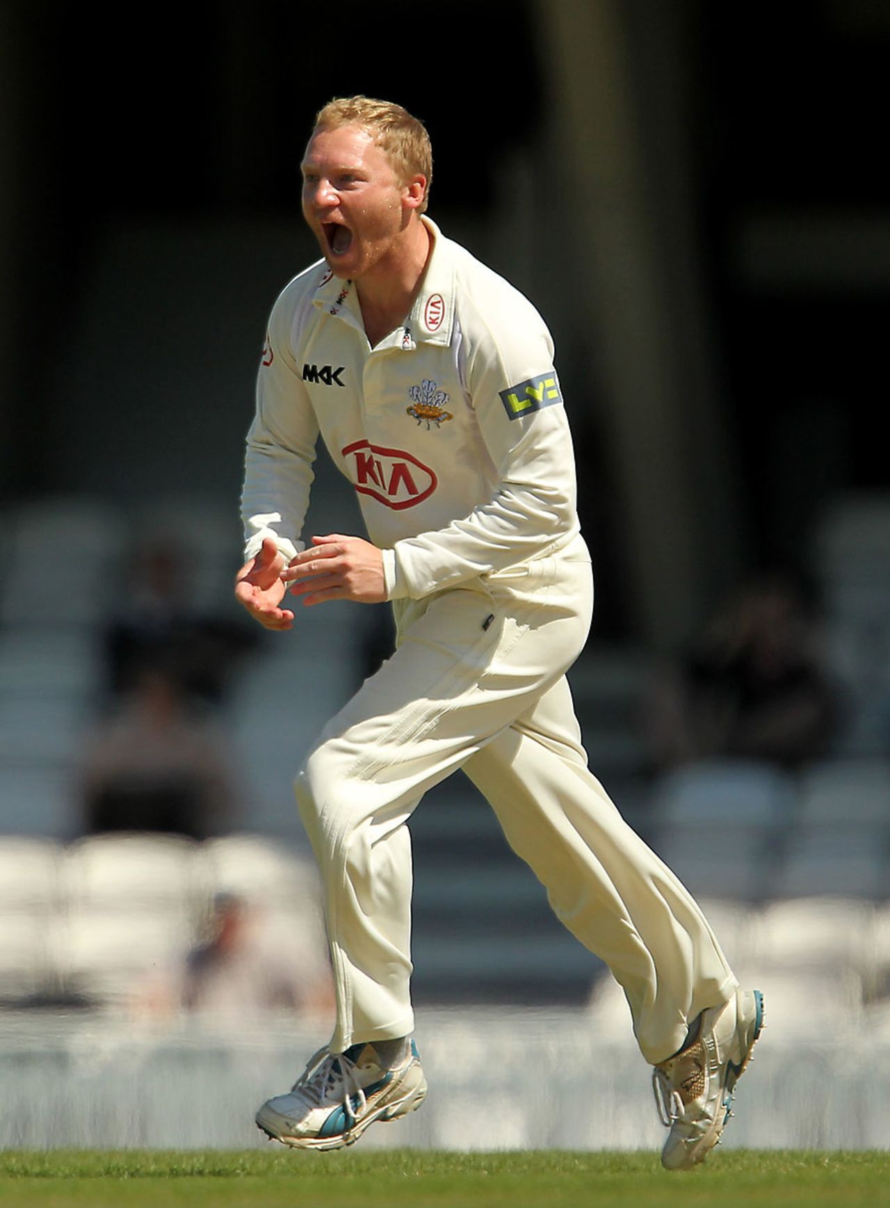 Gareth Batty took his match haul to 10 wickets, Surrey v Warwickshire, County Championship, Division One, The Oval, May 25, 2012