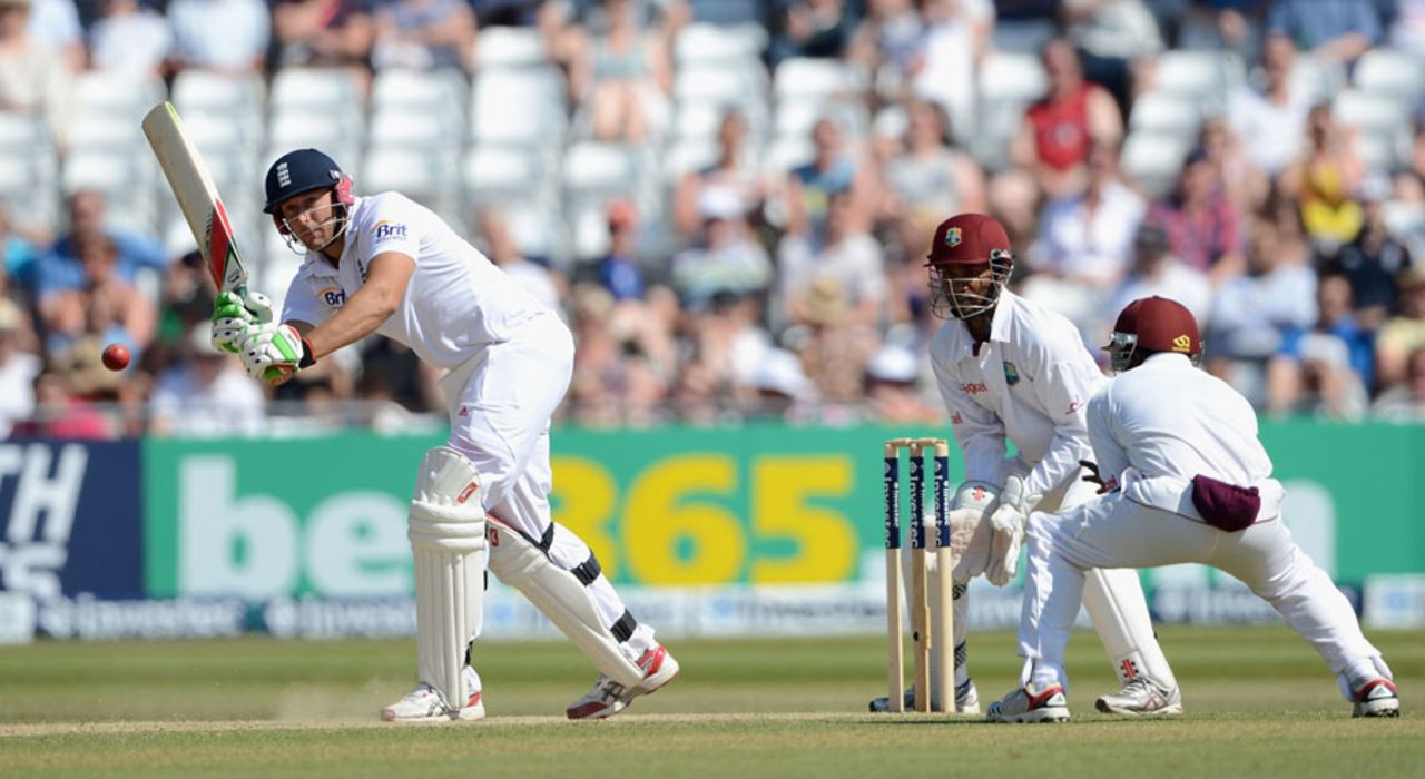 Tim Bresnan made an unbeaten 39 to help take England into a first-innings lead, England v West Indies, 2nd Test, Trent Bridge, 3rd day, May 27, 2012