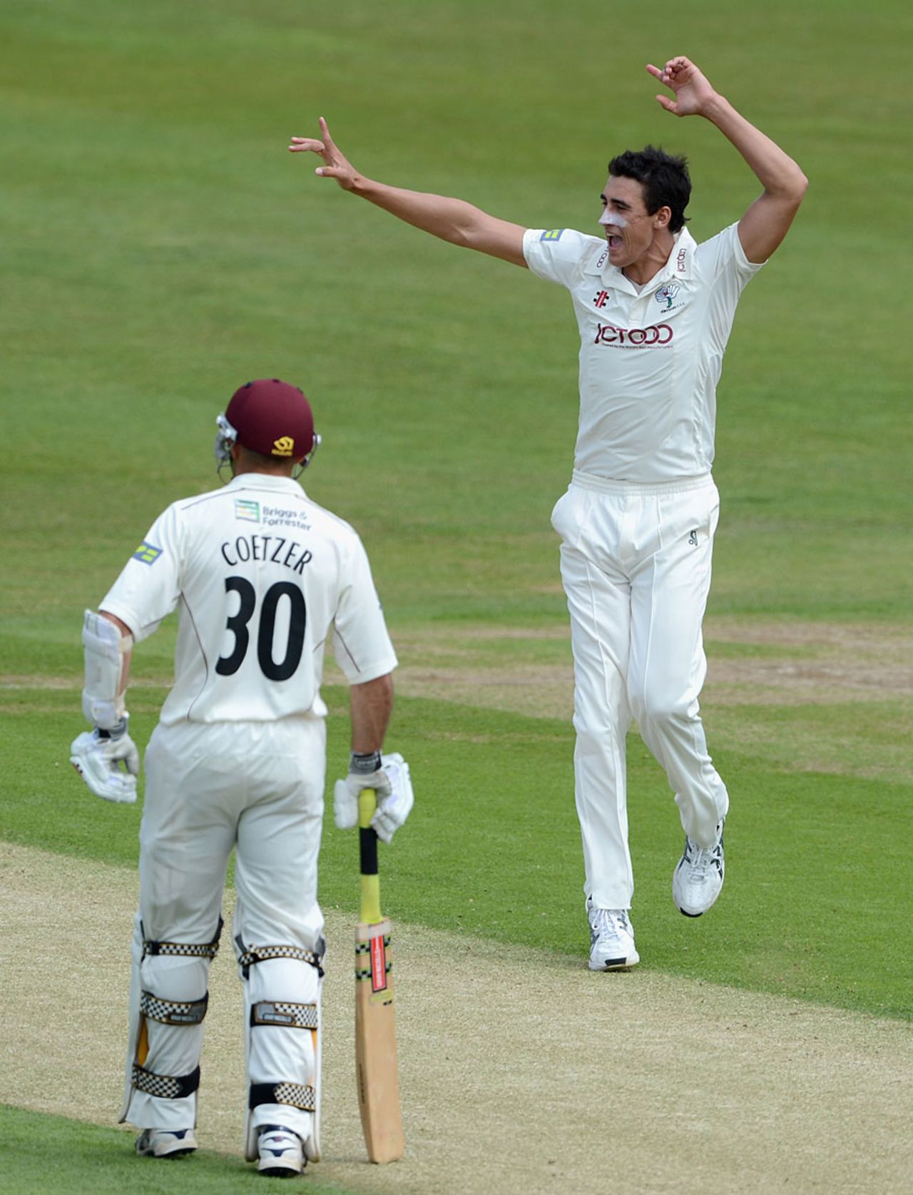 Mitchell Starc trapped Rob White lbw, Yorkshire v Northamptonshire, County Championship, Division Two, May 30, 2012