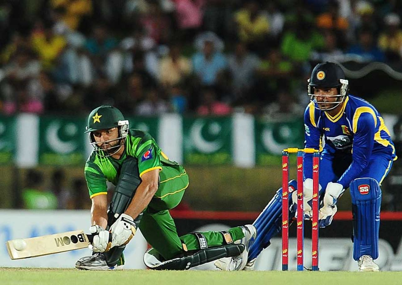 Shahid Afridi sweeps, Sri Lanka v Pakistan, 2nd T20I, Hambantota