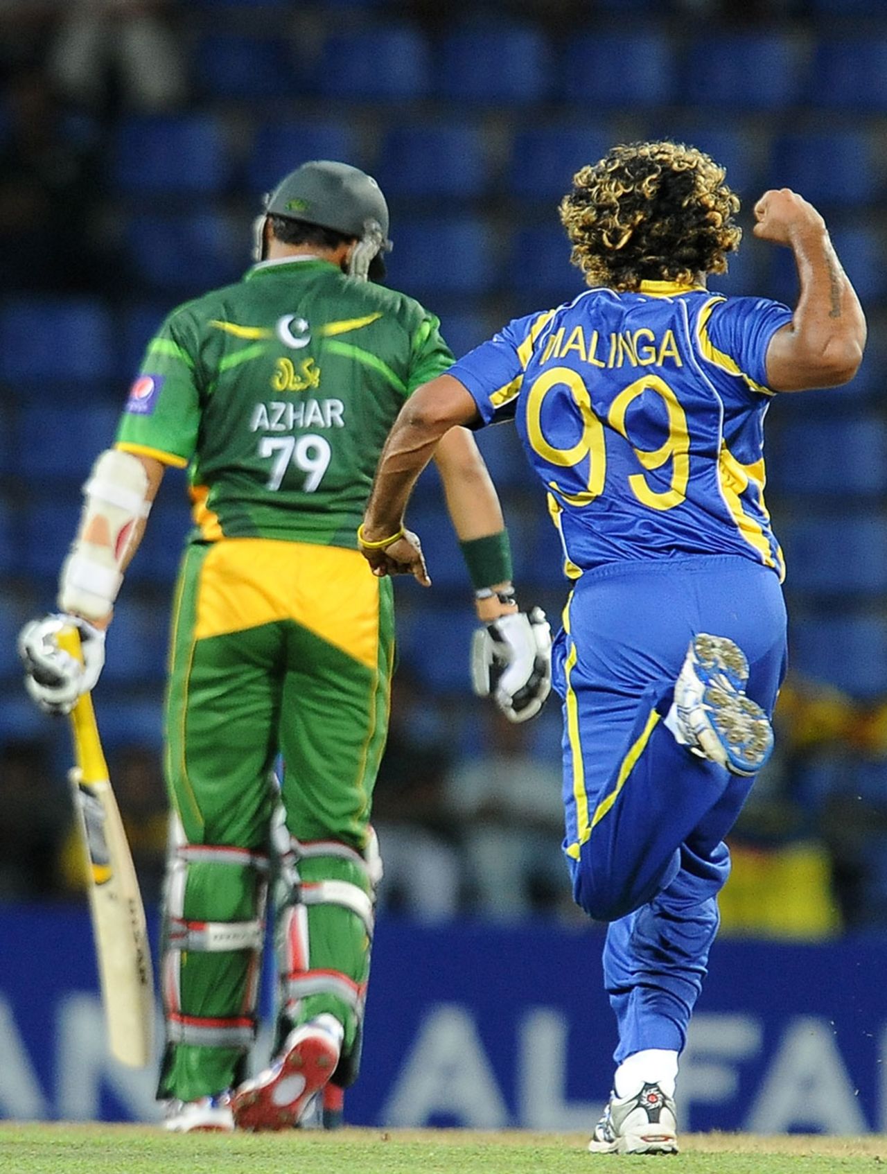 Lasith Malinga celebrates the wicket of Azhar Ali, Sri Lanka v Pakistan, 1st ODI, Pallekele, June 7, 2012
