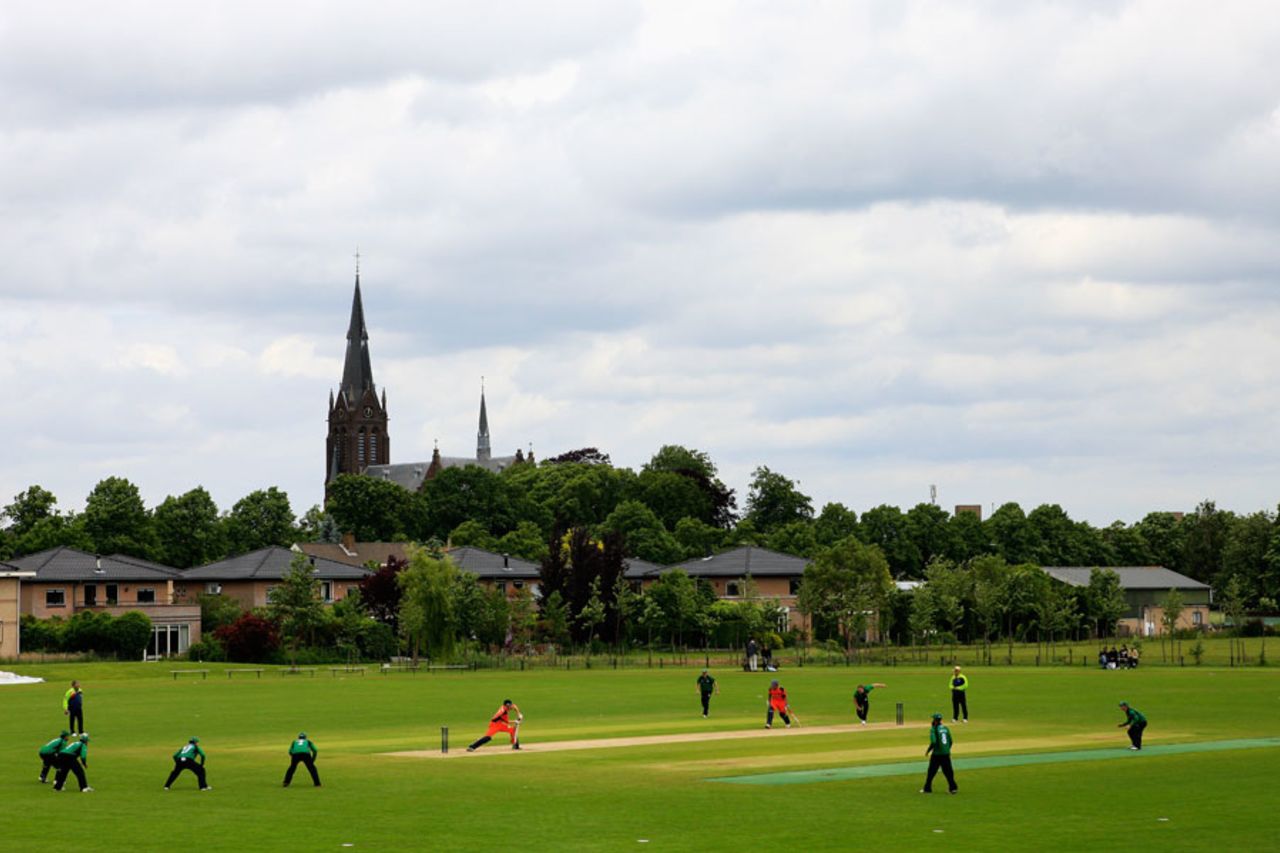 The Hague played host to Netherlands' eighth CB40 tie, Netherlands v Worcestershire, CB40 Group A, The Hague, June, 8, 2012