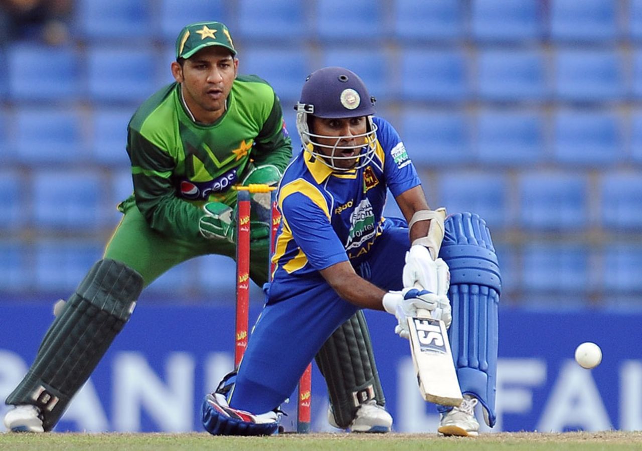 Mahela Jayawardene looked for quick runs, Sri Lanka v Pakistan, 2nd ODI, Pallekele, June 9, 2012
