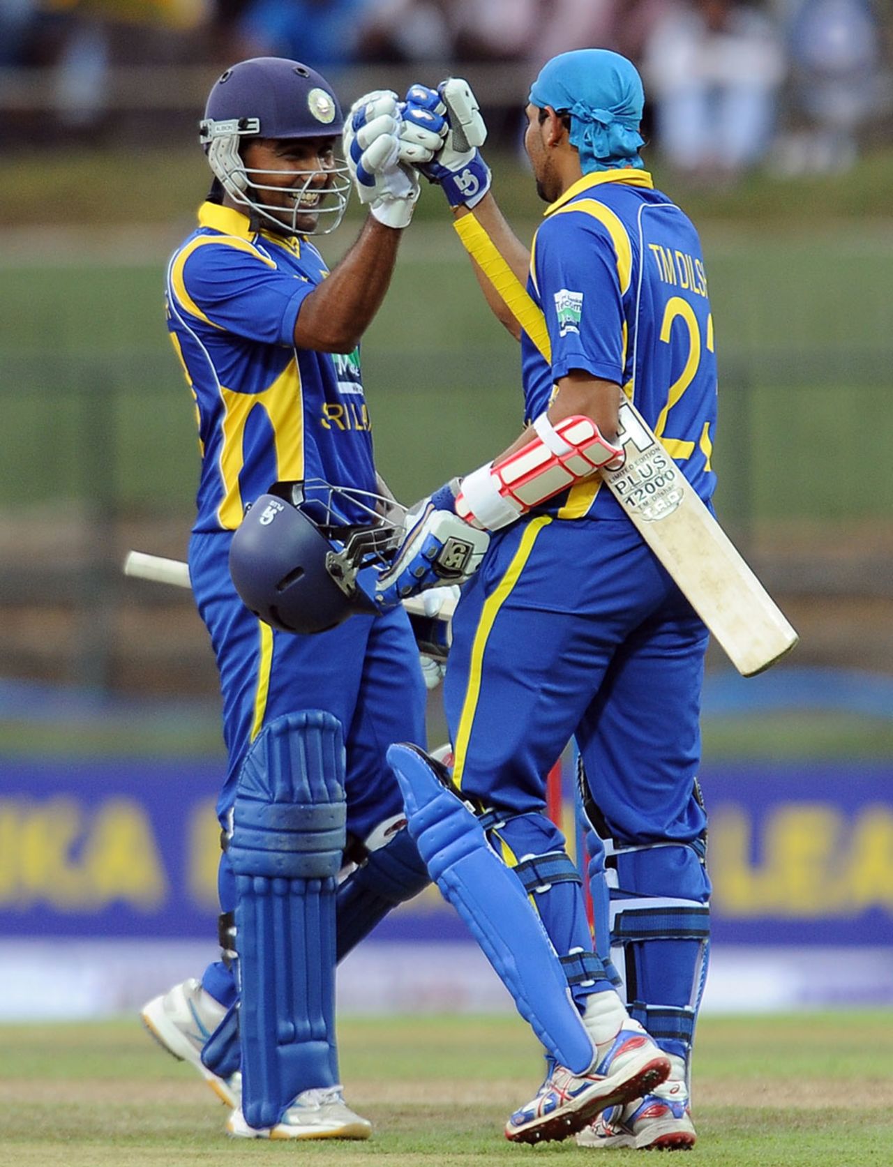 Mahela Jayawardene and Tillakaratne Dilshan added 86 for the fourth wicket, Sri Lanka v Pakistan, 2nd ODI, Pallekele, June 9, 2012
