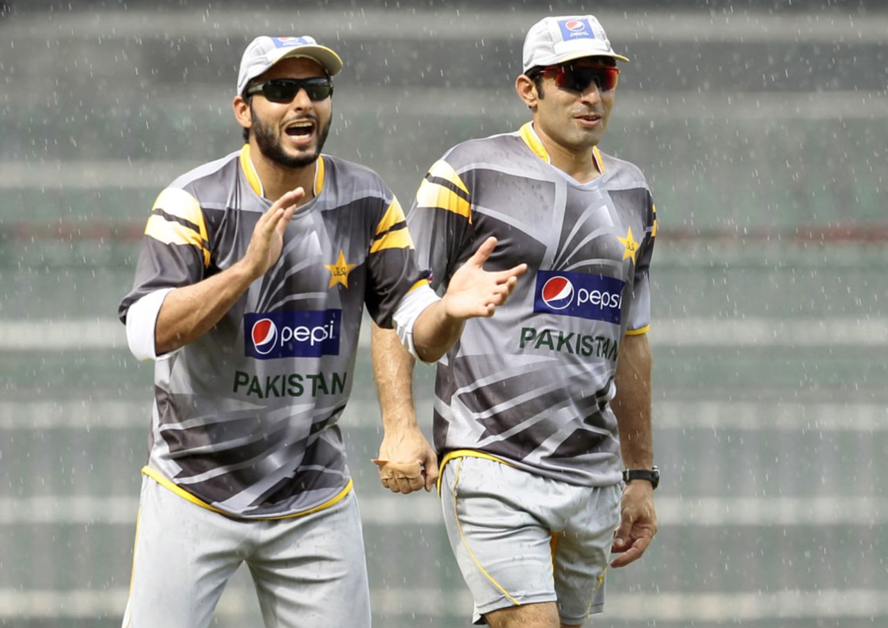 Shahid Afridi and Misbah-ul-Haq during training, Colombo, June 15, 2012