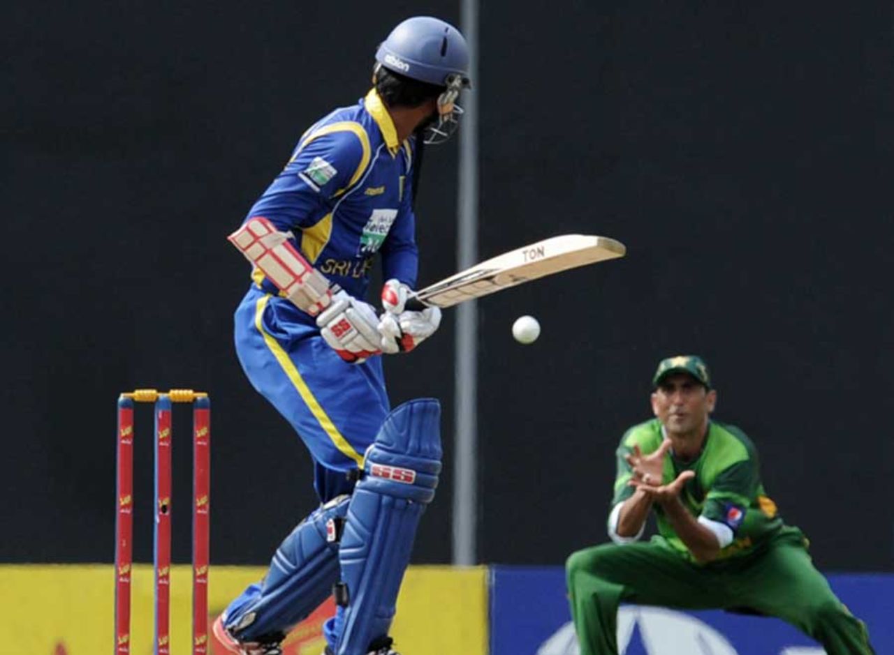 Upul Tharanga edges a catch to Younis Khan at slip, Sri Lanka v Pakistan, 4th ODI, Colombo, June 16, 2012