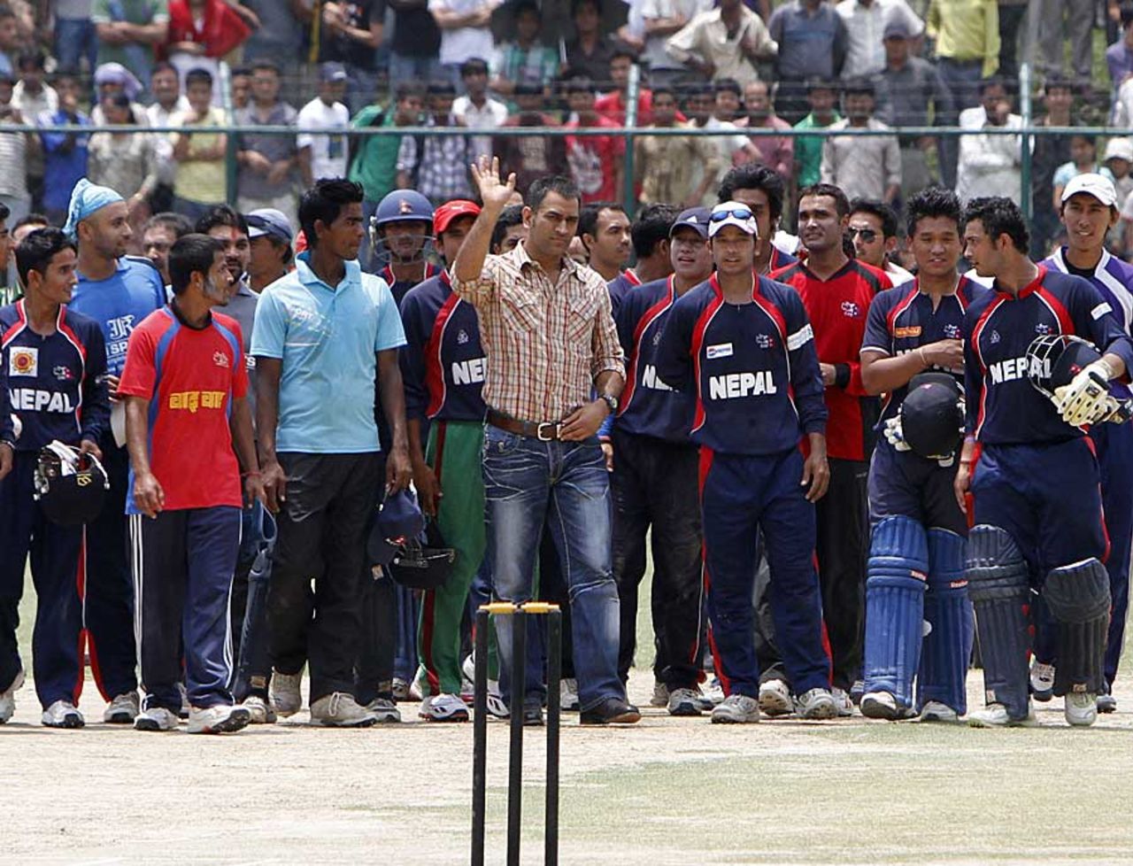 MS Dhoni does his bit to promote cricket in Nepal, Kathmandu, June 16, 2012