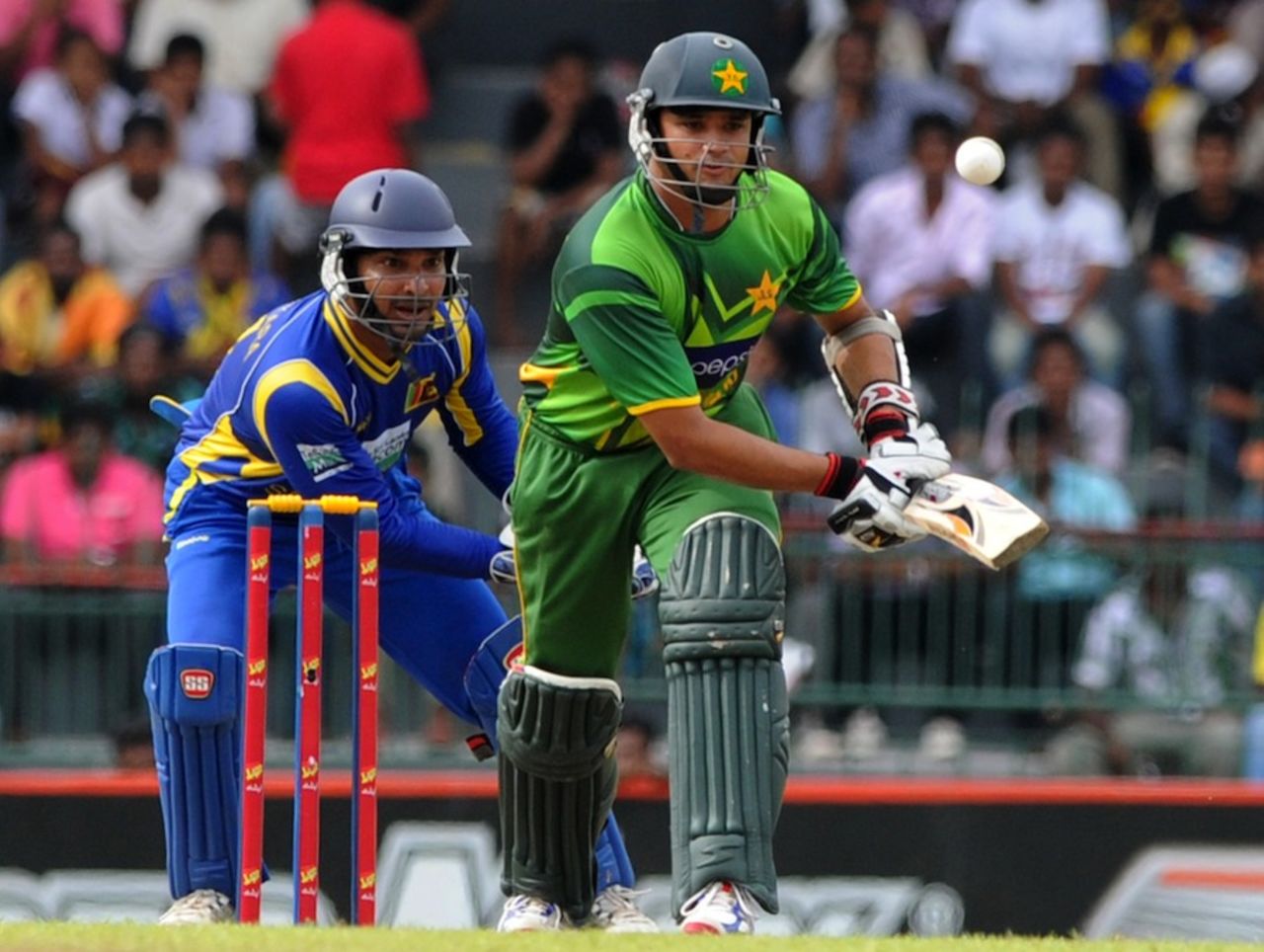 Azhar Ali made 30 off 49 balls, Sri Lanka v Pakistan, 5th ODI, Premadasa Stadium, Colombo, June 18, 2012