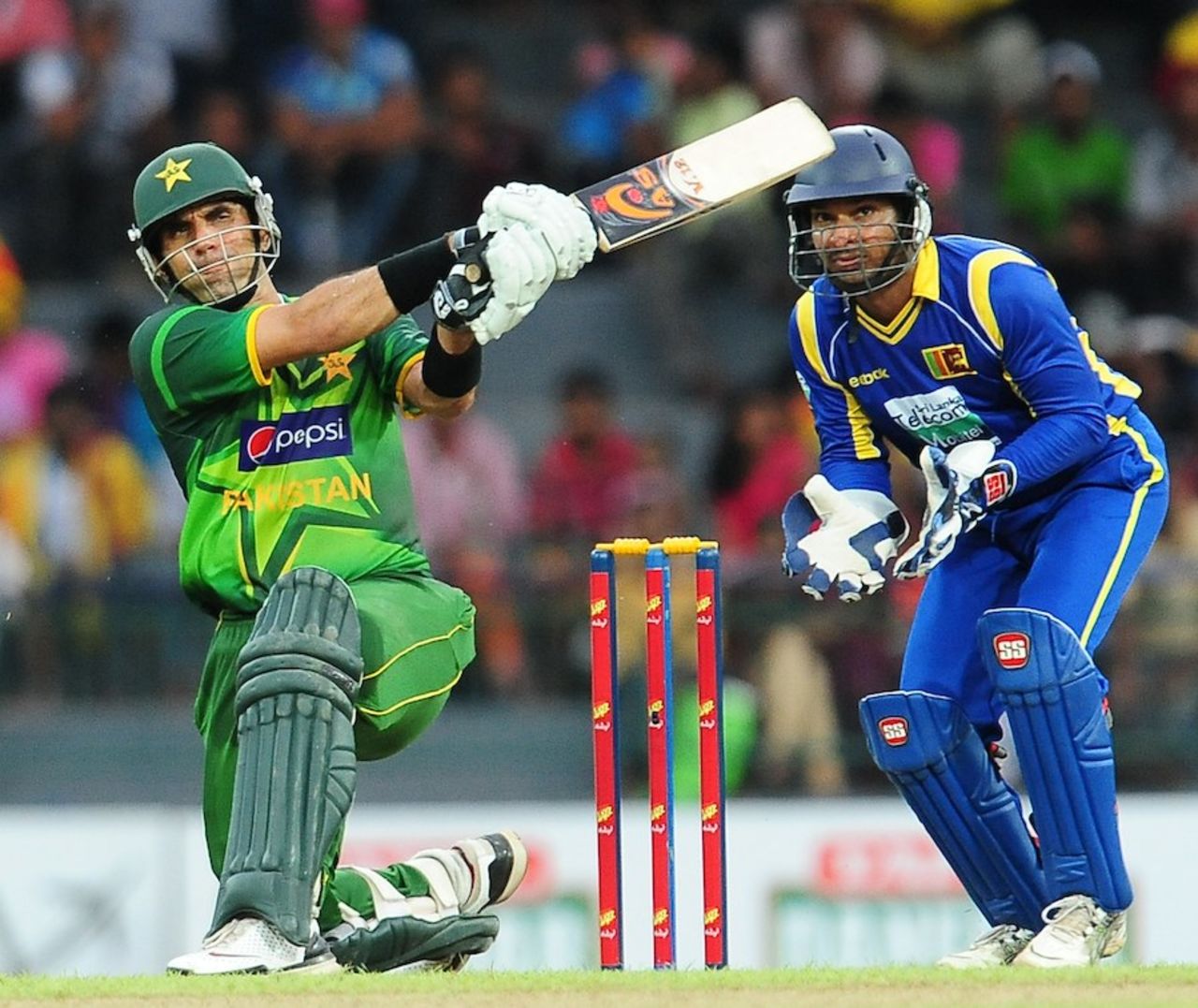 Misbah-ul-Haq slog sweeps, Sri Lanka v Pakistan, 5th ODI, Premadasa Stadium, Colombo, June 18, 2012
