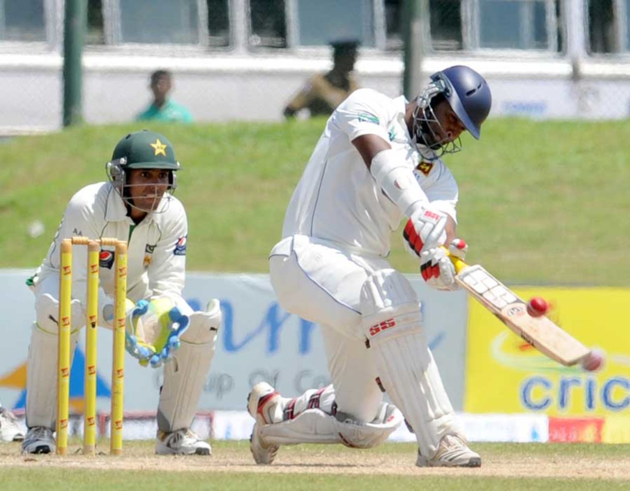 Tharanga Paranavitana tries to launch into one, Sri Lanka v Pakistan, 1st Test, Galle, 3rd day, June 24, 2012