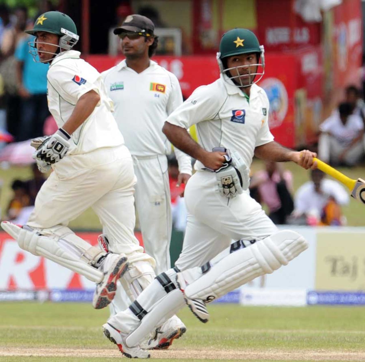 Younis Khan and Asad Shafiq were involved in a 151-run stand, Sri Lanka v Pakistan, 1st Test, Galle, 4th day, June 25, 2012