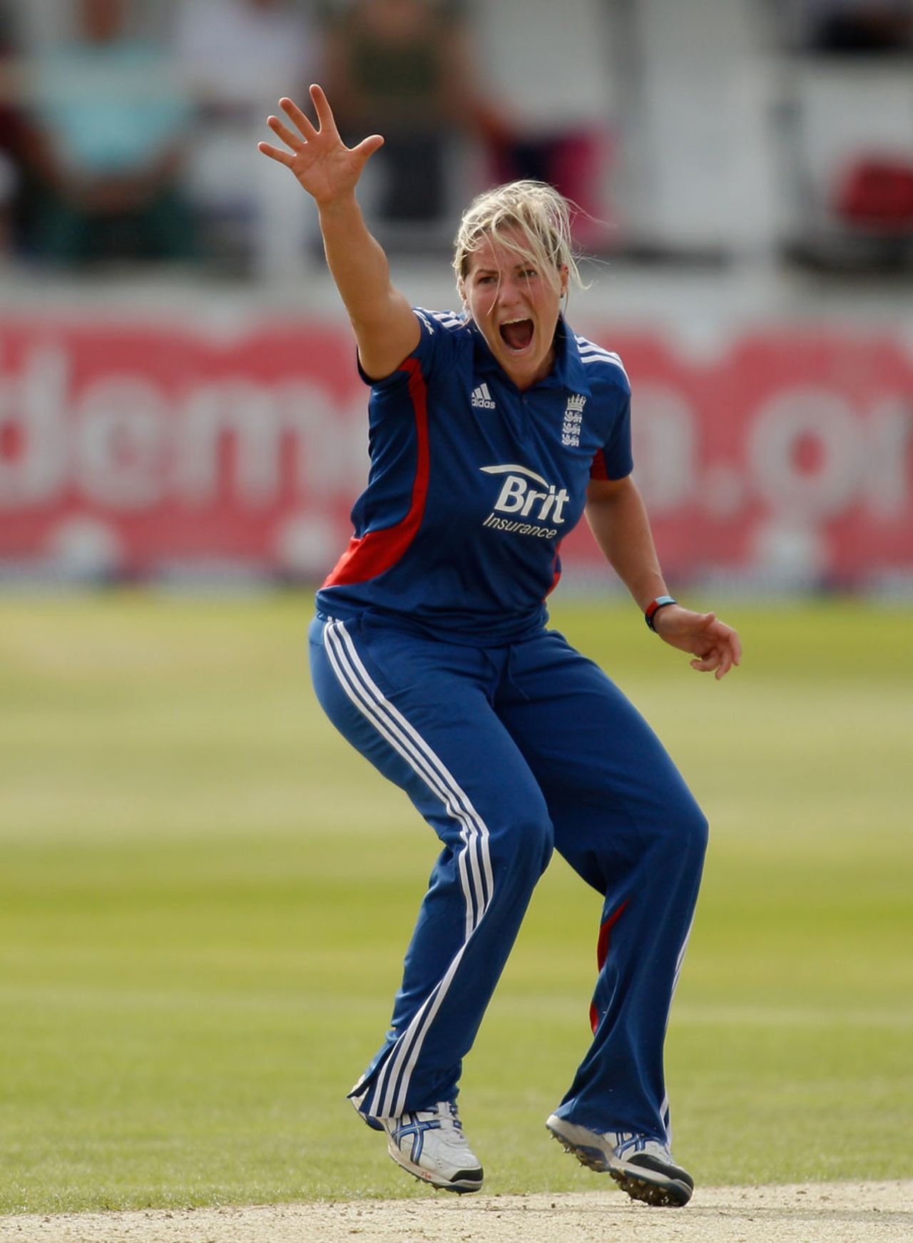 Katherine Brunt made early inroads for England, England Women v India Women, 1st Twenty20, Canterbury, June 26, 2012