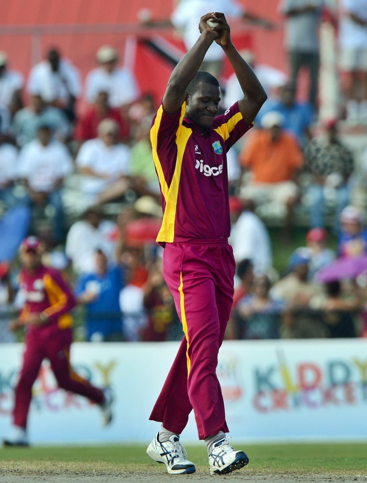 Darren Sammy took a return catch to dismiss Kane Williamson, West Indies v New Zealand, 1st Twenty20, Florida, June 30, 2012