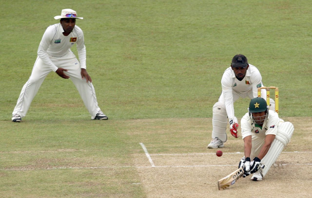 Younis Khan plays the reverse sweep, Sri Lanka v Pakistan, 2nd Test, SSC, Colombo, 2nd day, July 1, 2012