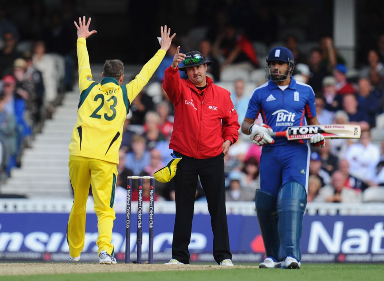 Michael Clarke thought it had Eoin Morgan lbw, England v Australia, 2nd ODI, The Oval, July 1, 2012