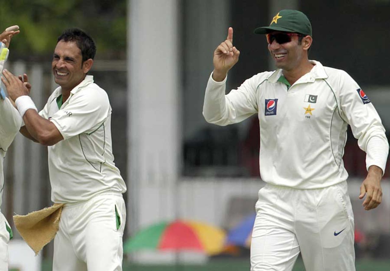 Abdur Rehman finished with four wickets, Sri Lanka v Pakistan, 2nd Test, SSC, Colombo, 5th day, July 4, 2012