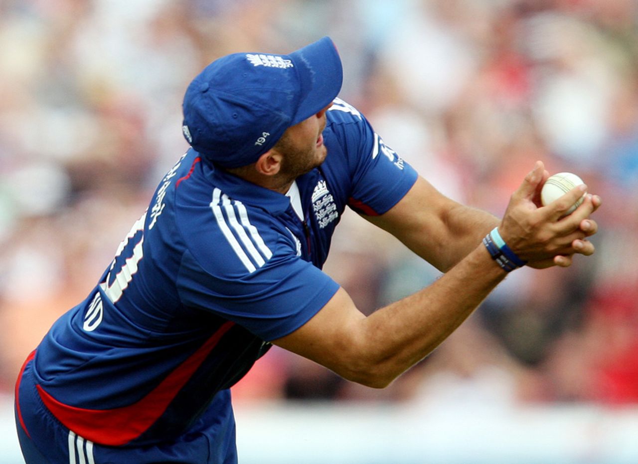 Tim Bresnan takes a catch to dismiss Clint McKay, England v Australia, 4th ODI, Chester-le-Street, July 7, 2012