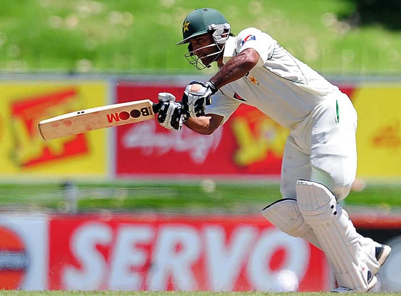 Mohammad Hafeez made 52, Sri Lanka v Pakistan, 3rd Test, Pallekele, 4th day, July 11, 2012