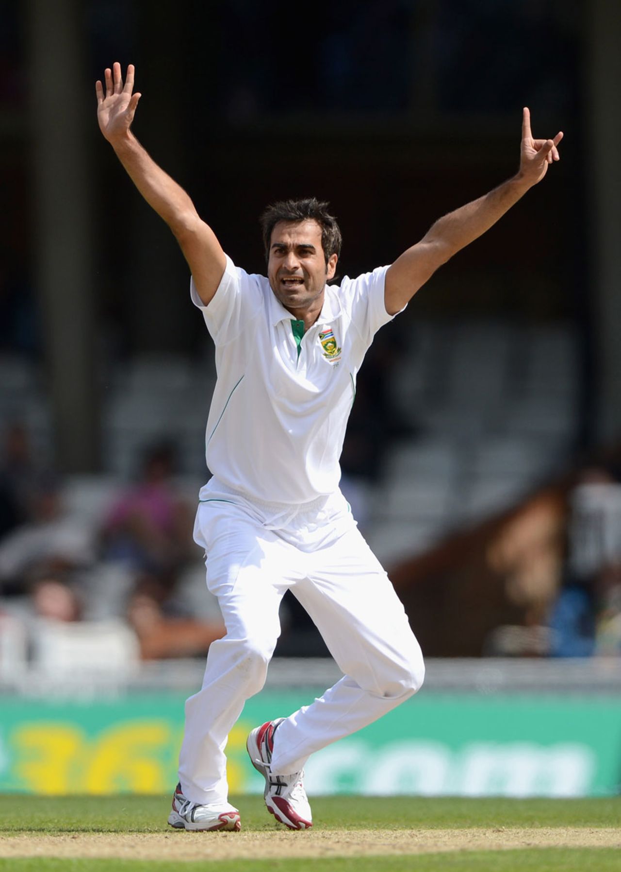 Imran Tahir appeals in vain for the wicket of Jonathan Trott, England v South Africa, 1st Investec Test, The Oval, 1st day, July 19, 2012