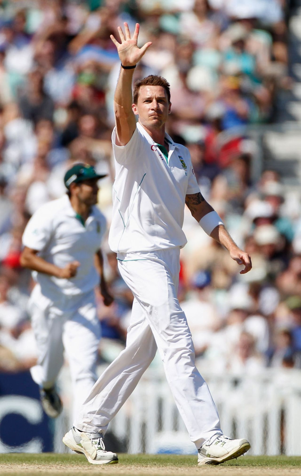 Dale Steyn dismissed Graeme Swann to claim his fifth wicket, England v South Africa, 1st Test, The Oval, 5th day, July 23, 2012