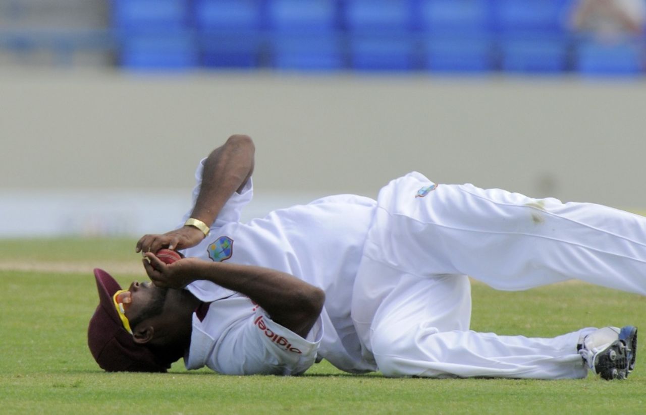 Narsingh Deonarine catches Brendon McCullum, West Indies v New Zealand, 1st Test, Antigua, 1st day, July 25, 2012