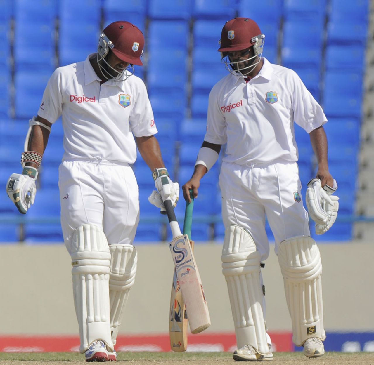 Assad Fudadin and Narsingh Deonarine put on 55 for the fifth wicket, West Indies v New Zealand, 1st Test, Antigua, 3rd day, July 27, 2012