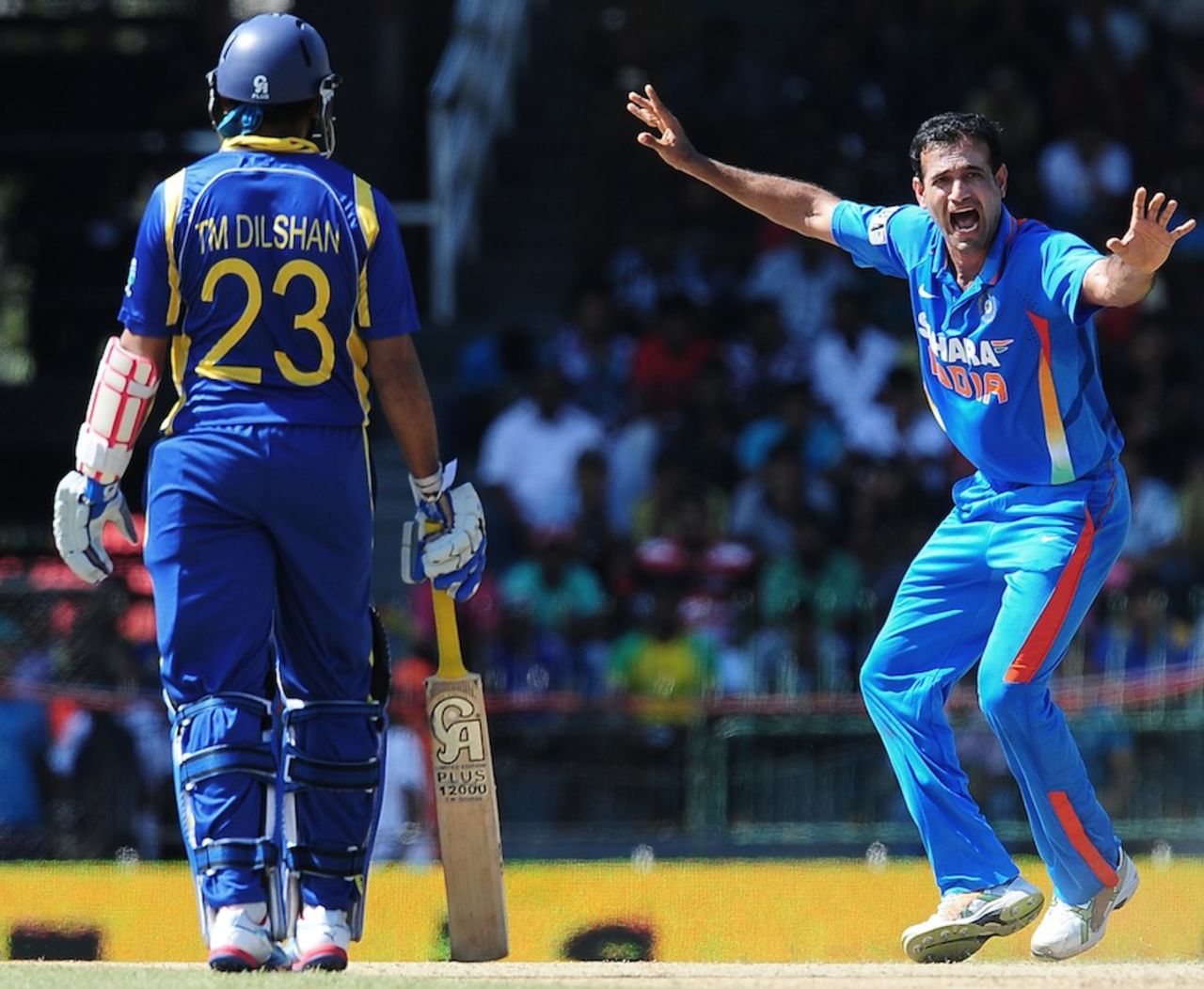 Irfan Pathan appeals for lbw against Upul Tharanga, Sri Lanka v India, 4th ODI, Colombo, July 31, 2012