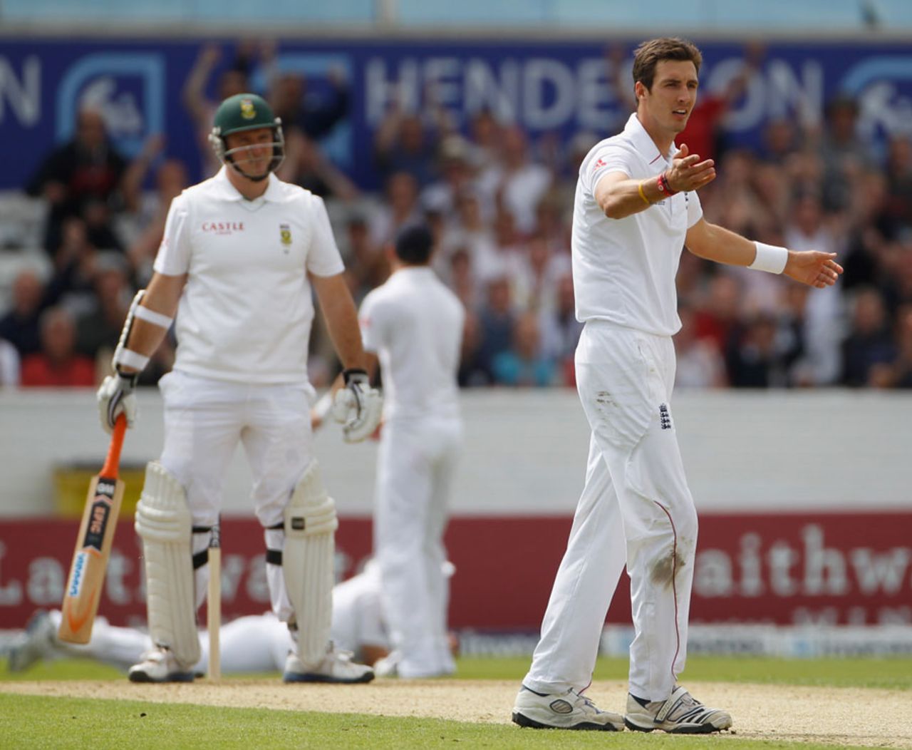 Graeme Smith edged to slip but only after the ball had been called dead, England v South Africa, 2nd Investec Test, Headingley, 1st day, August 2, 2012
