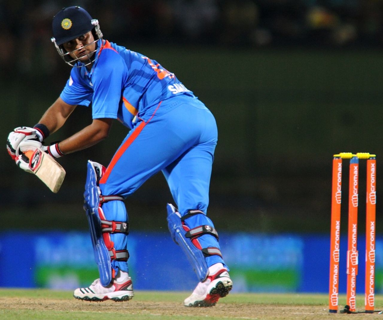 Suresh Raina glides one towards third-man, Sri Lanka v India, Only T20I, Pallekele, August 7, 2012