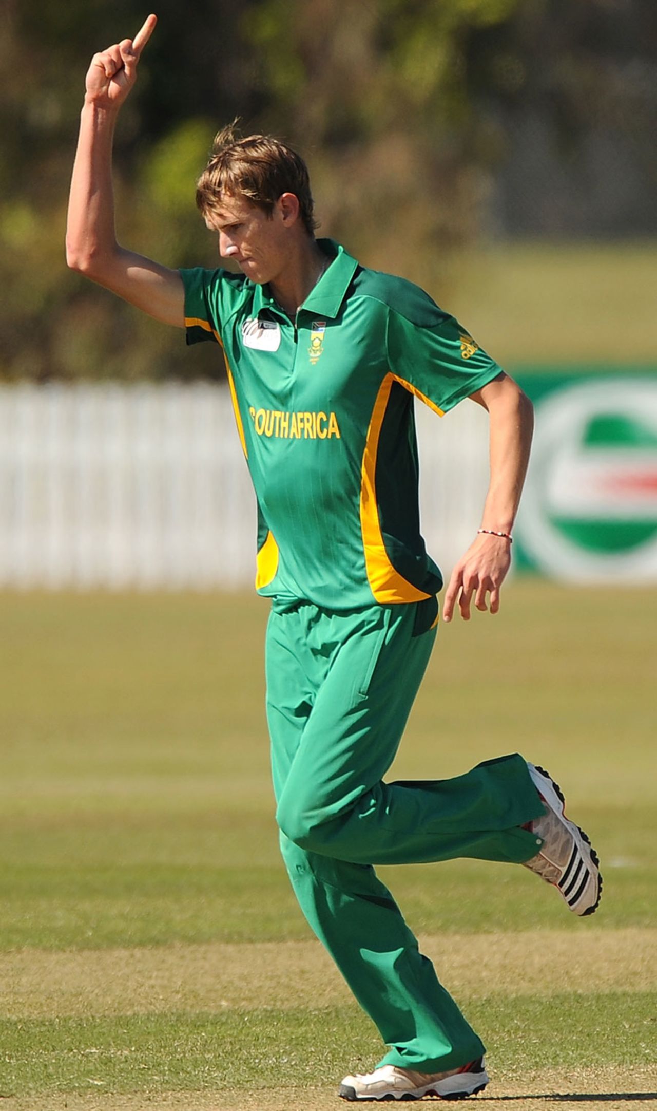 Calvin Savage picked up two wickets, Sri Lanka v South Africa, Group D, ICC Under-19 World Cup 2012, Brisbane, August 15, 2012