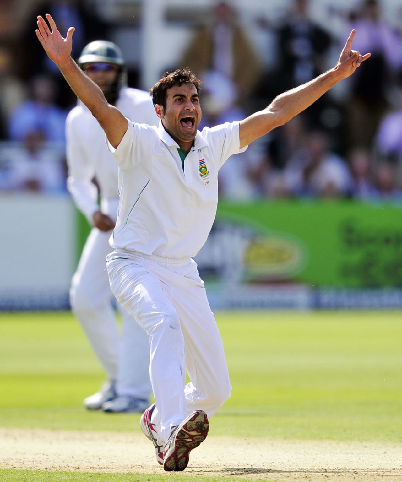 Imran Tahir bowled four probing overs before tea, England v South Africa, 3rd Investec Test, Lord's, 2nd day, August 17, 2012