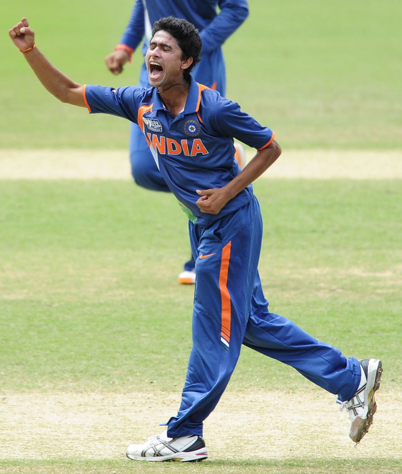 Ravikant Singh celebrates one of his three wickets, India v Pakistan, quarter-final, ICC Under-19 World Cup, Townsville, August 20, 2012