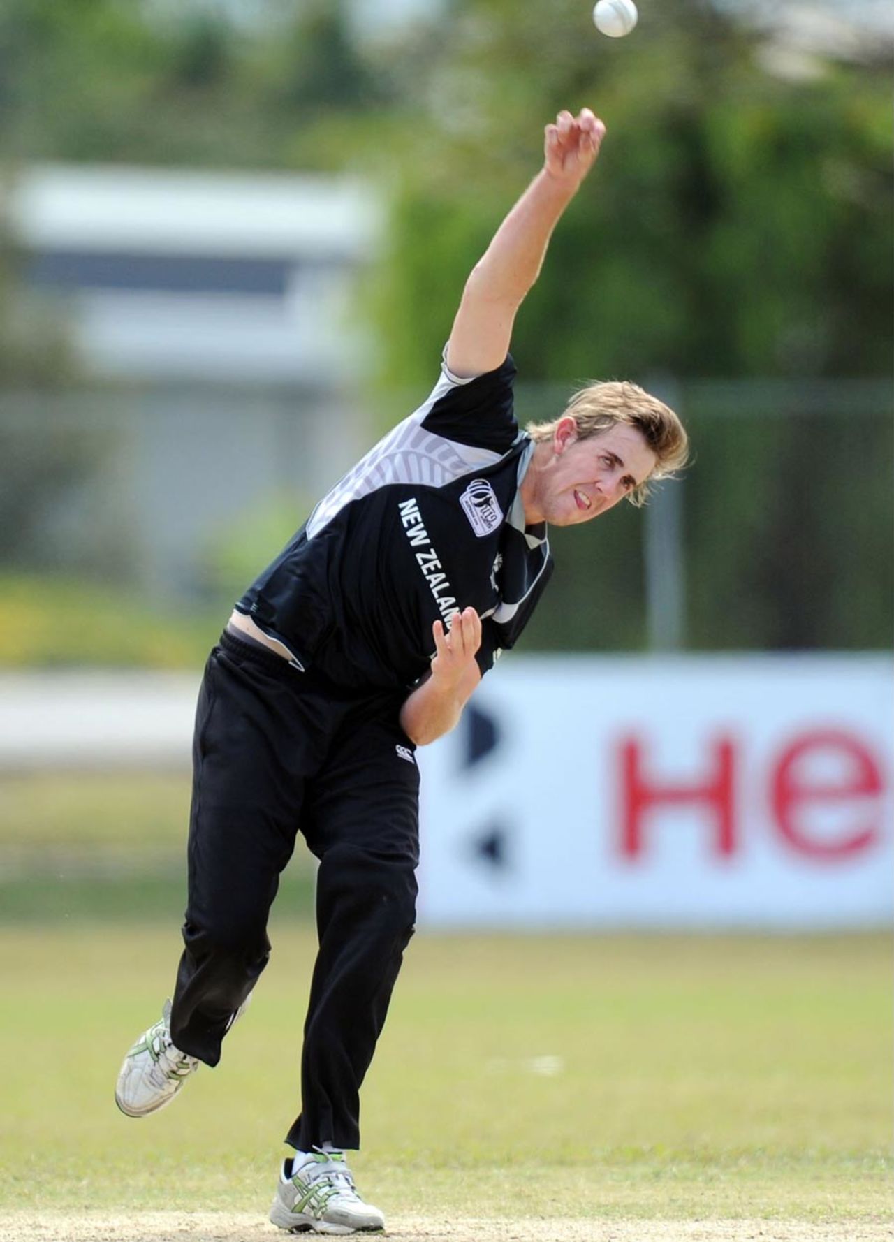 Matthew Quinn took three wickets, New Zealand v West Indies, quarter-final, ICC Under-19 World Cup 2012, Townsville, August 20, 2012