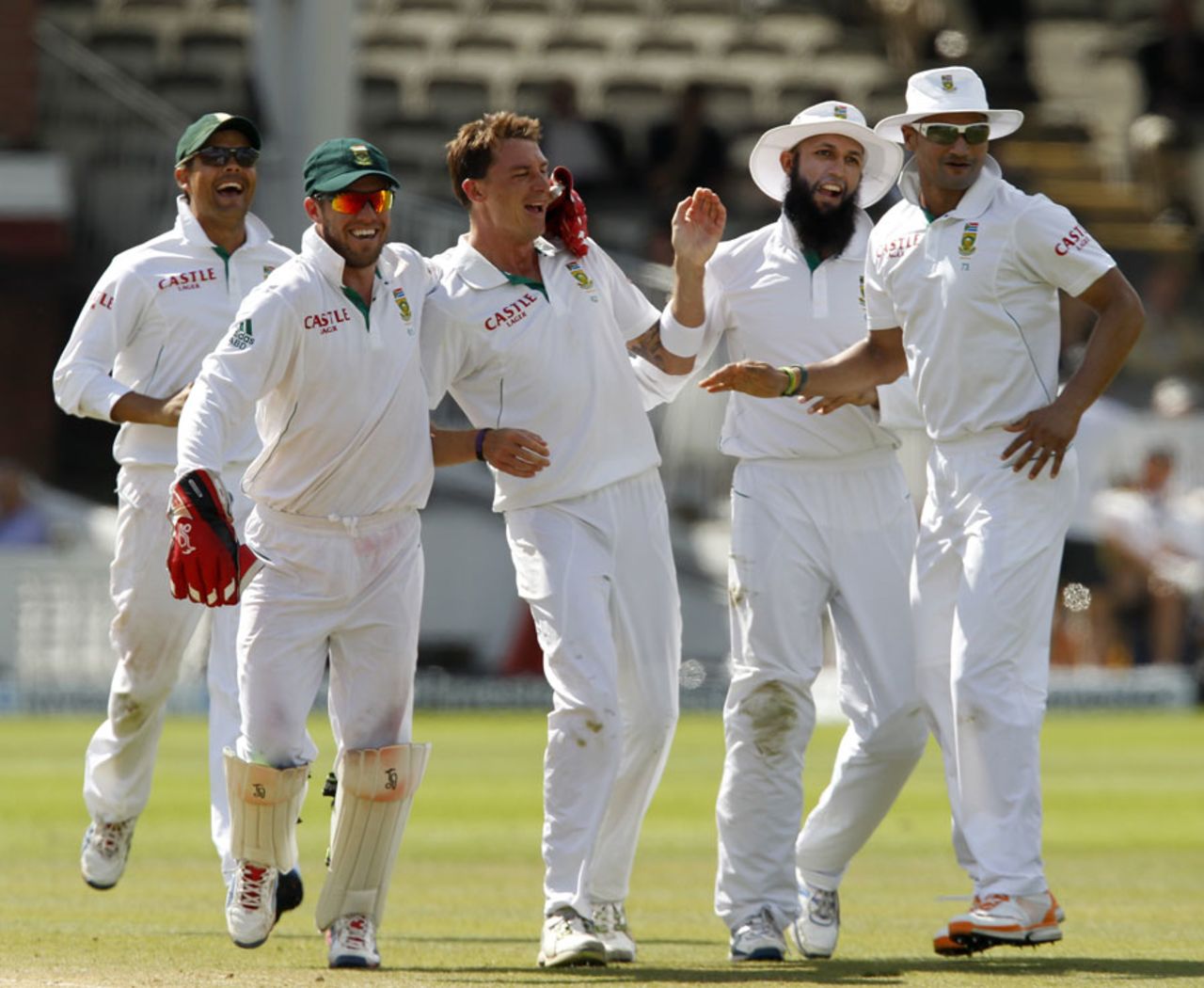 South Africa celebrate the dismissal of Jonathan Trott, England v South Africa, 3rd Investec Test, Lord's, 5th day, August 20, 2012