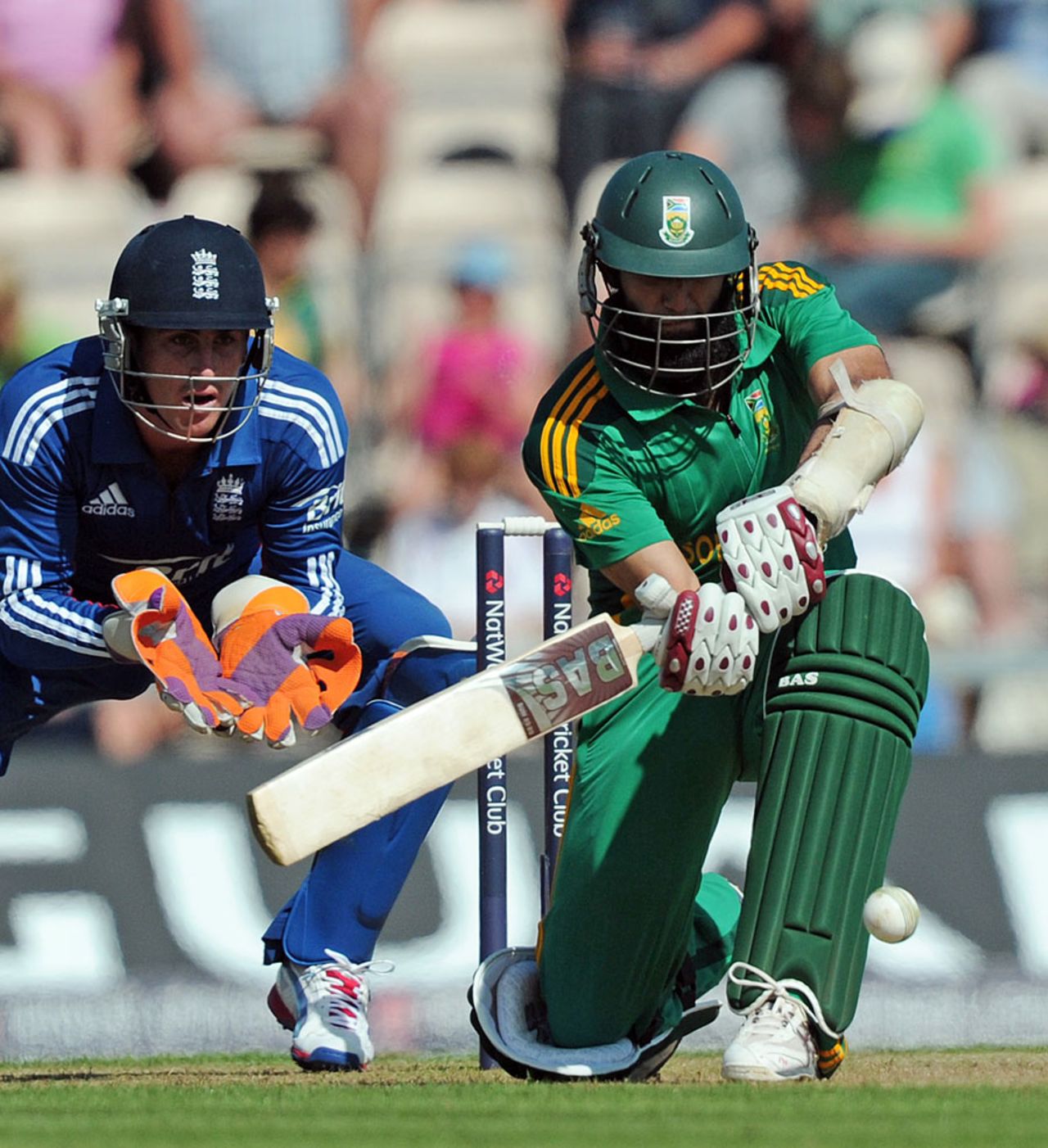 Hashim Amla continued to be major obstacle for England, England v South Africa, 2nd NatWest ODI, West End, August 28, 2012