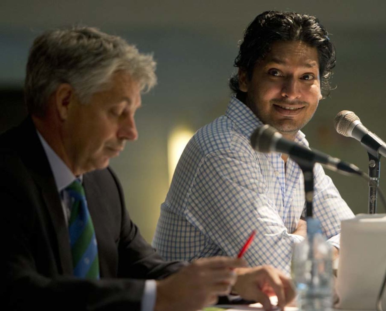 ICC Chief Executive Dave Richardson and Kumar Sangakkara at a press briefing to announce short-lists for ICC Awards 2012, Colombo, August 30, 2012