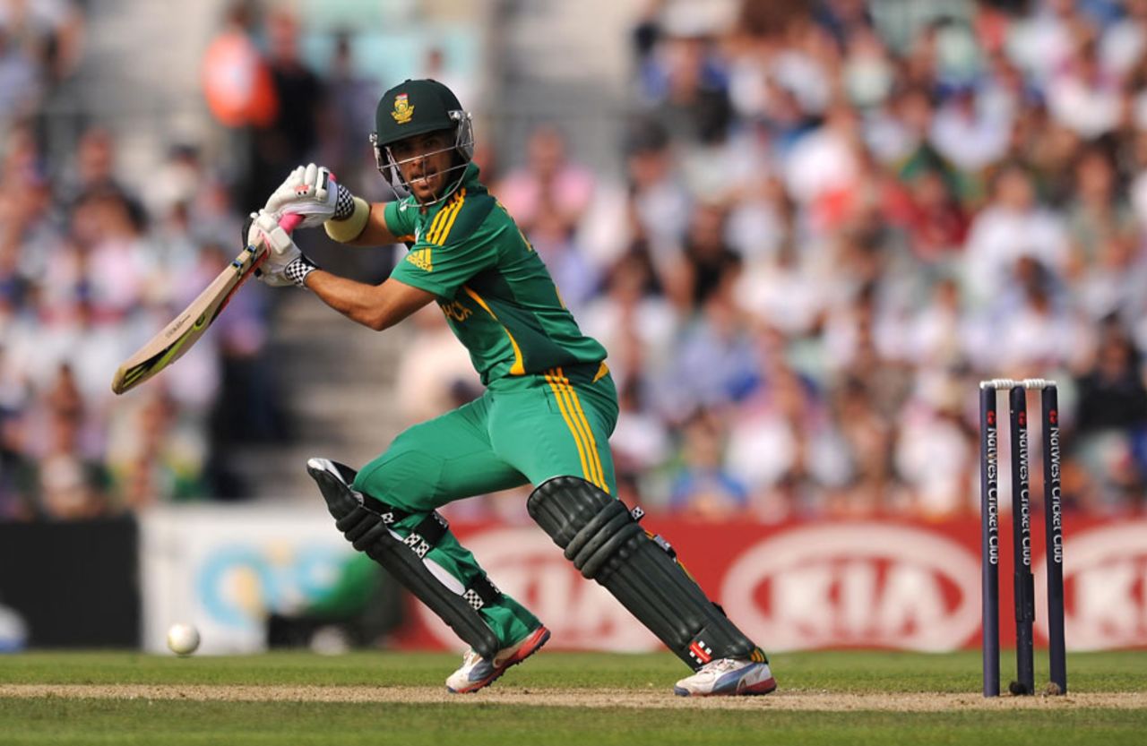 JP Duminy kept South Africa afloat with 33 down the order, England v South Africa, 3rd NatWest ODI, The Oval, August 31, 2012
