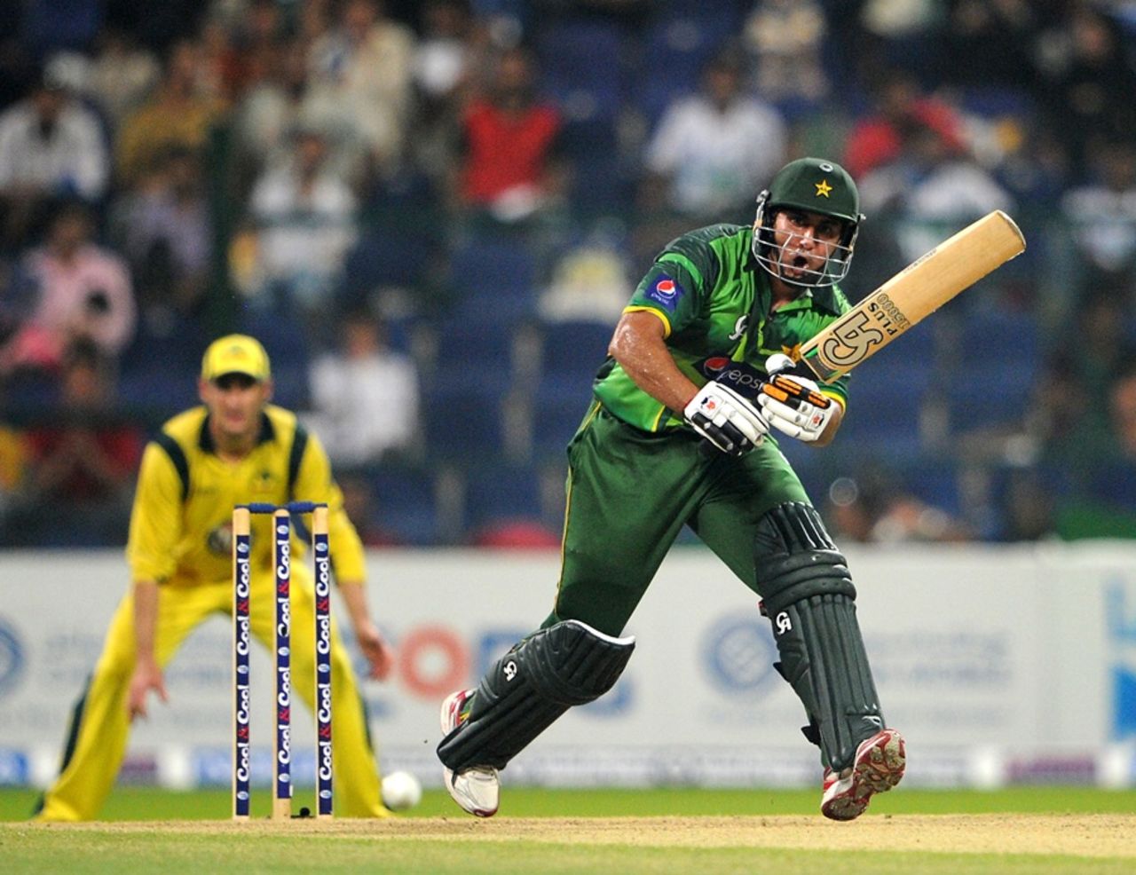 Nasir Jamshed works the ball to leg, Pakistan v Australia, 2nd ODI, Abu Dhabi, August 31, 2012