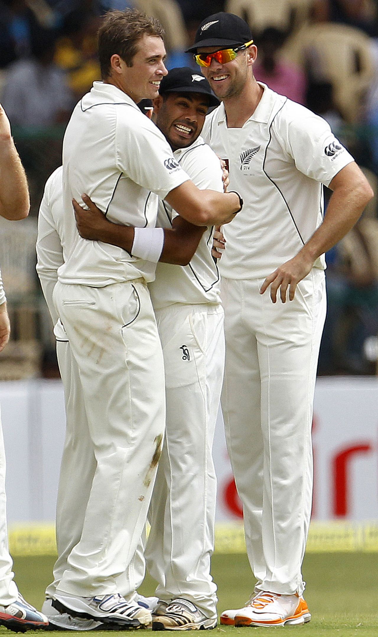 Tim Southee finished with a seven-for, India v New Zealand, 2nd Test, Bangalore, 3rd day, September 2, 2012