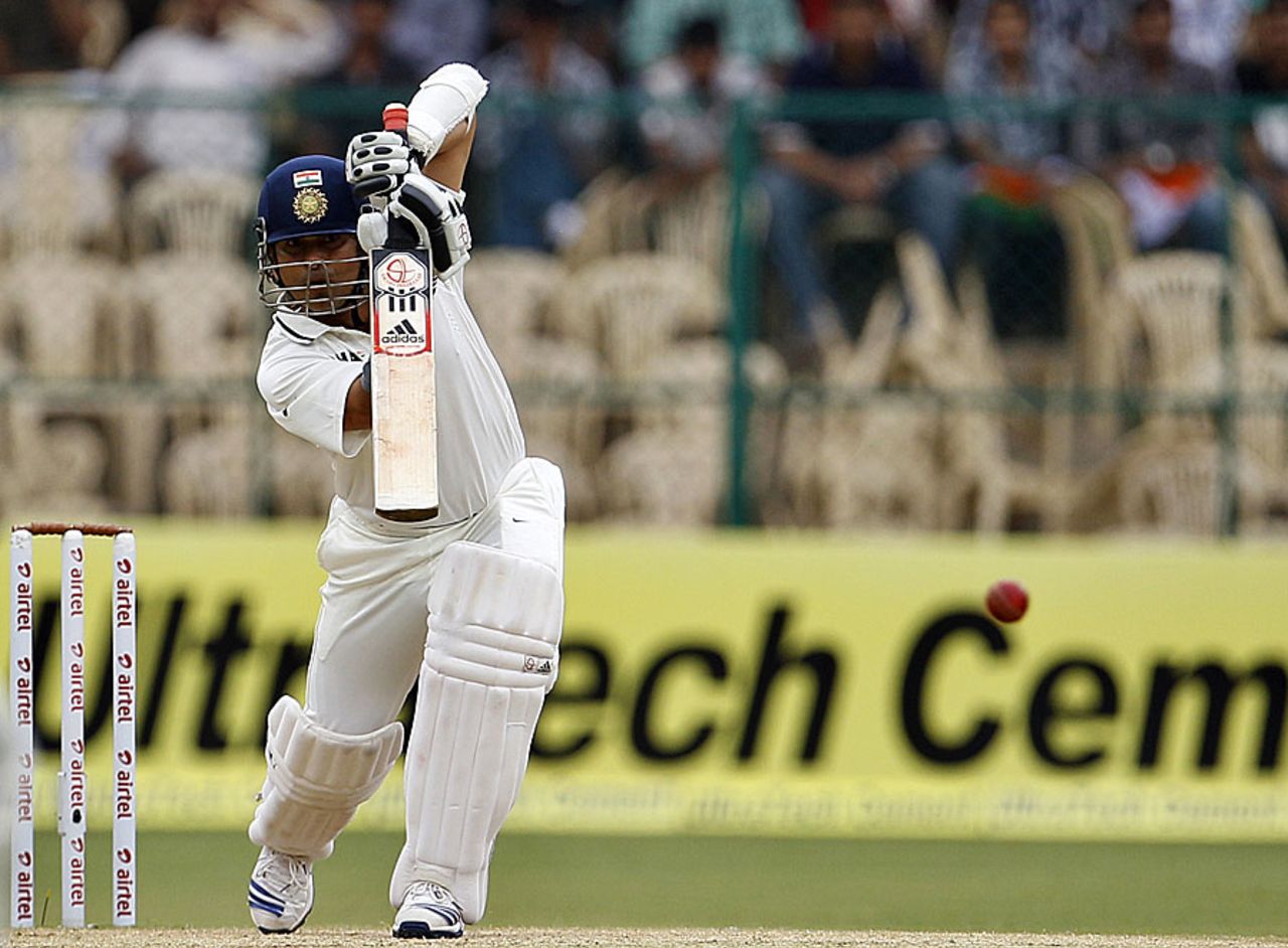Sachin Tendulkar drives down the ground, India v New Zealand, 2nd Test, Bangalore, 4th day, September 3, 2012