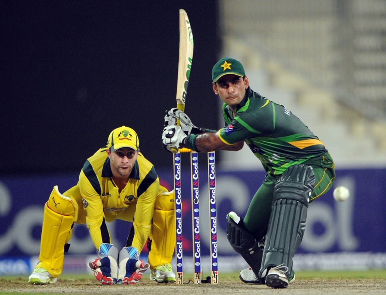 Mohammad Hafeez gets ready to go over the top, Pakistan v Australia, 3rd ODI, Sharjah, September 3, 2012