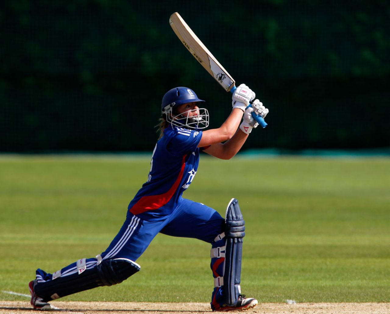 Danni Wyatt struck five fours in her innings, England Women v Pakistan Women, 2nd T20I, Loughborough, September 5, 2012
