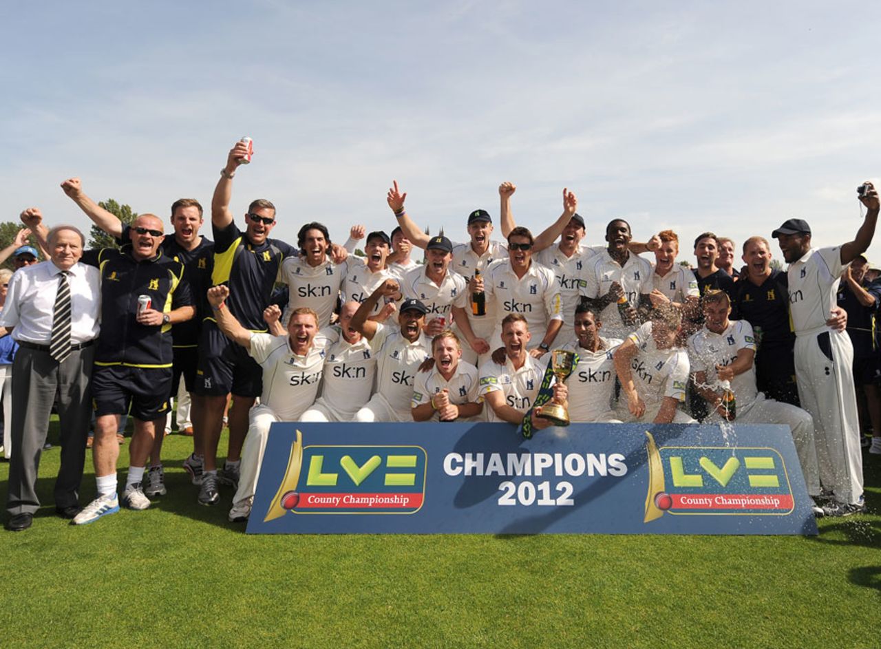 Warwickshire celebrate their seventh County Championship title, Worcestershire v Warwickshire, County Championship, Division One, New Road, 3rd day, September 6, 2012